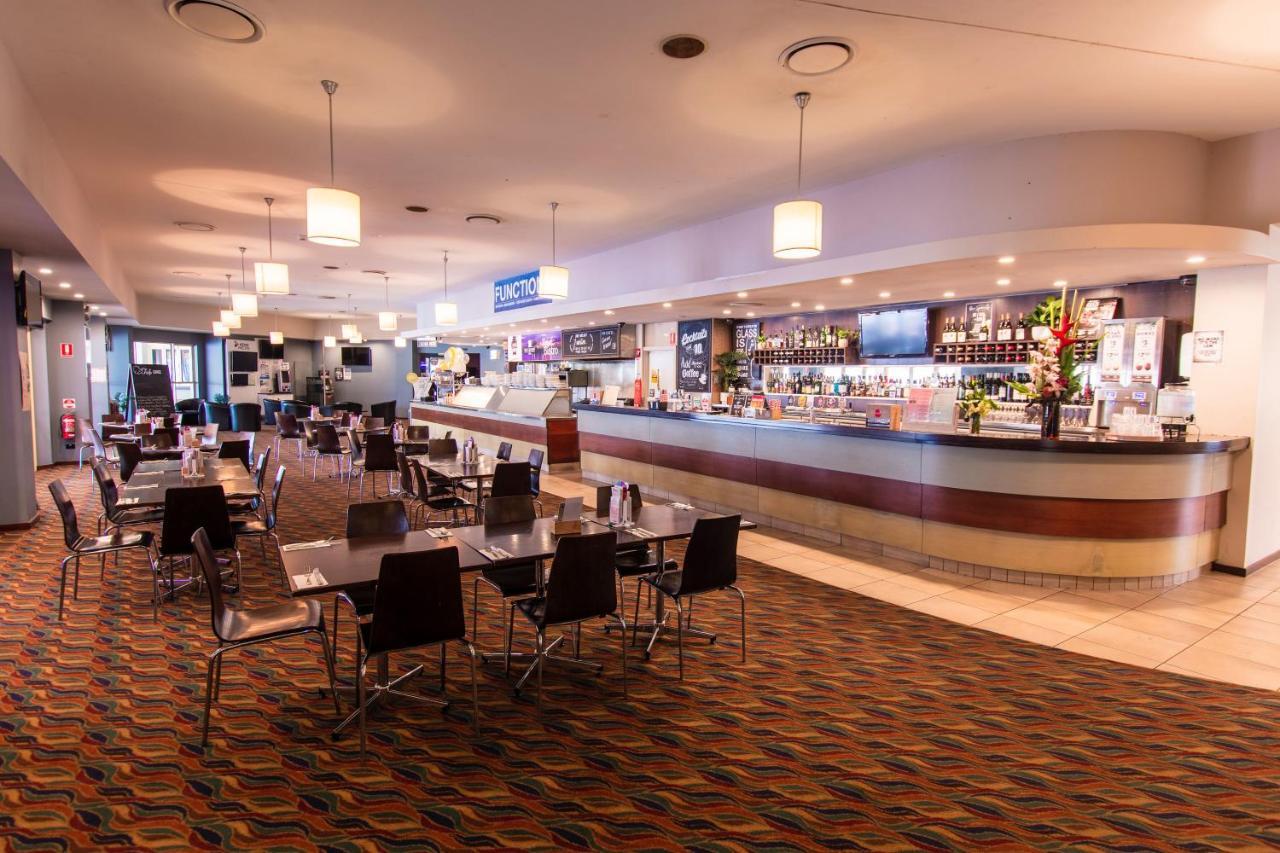 Nightcap At Waterfront Hotel Maroochydore Exterior foto